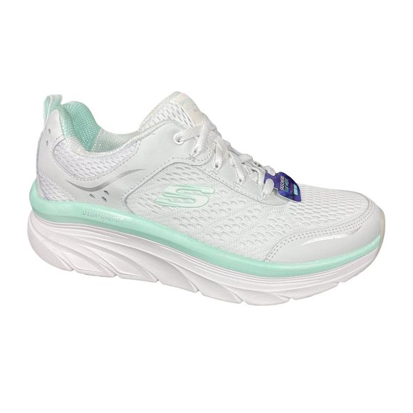 NEW Skechers Relaxed Fit D'Lux Walker Infinite Motion Sneakers - Picture 1 of 8